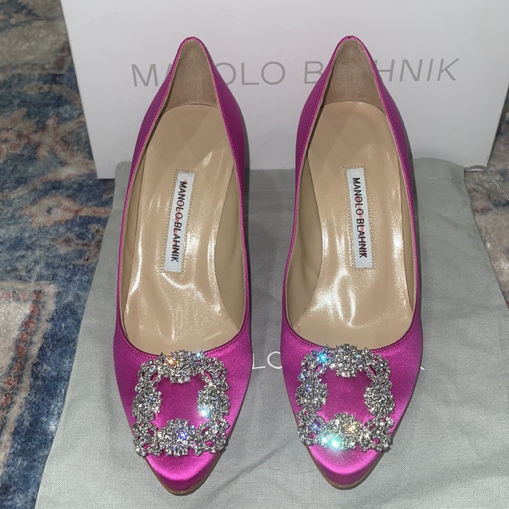 ‼️$1200 MANOLO NEW‼️STEAL‼️HOST PICK‼️ - Picture 5 of 10